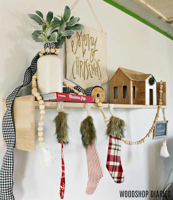 diy-modern-christmas-shelf