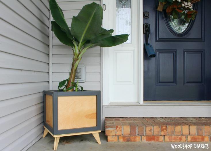 diy-retro-modern-planter-box
