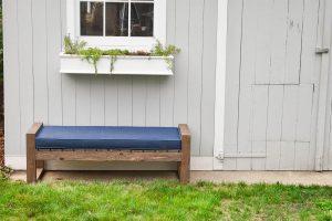 Modern Backyard Garden Bench