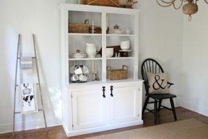 Antique Style Hutch