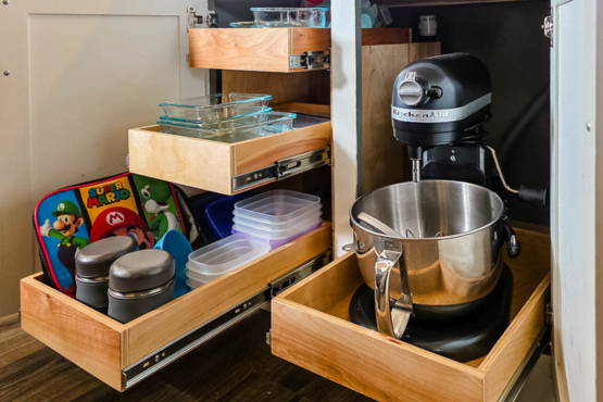 Kitchen Cabinet Pull Out Shelves