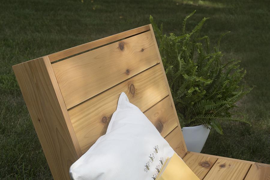 outdoor-lounge-chair-02