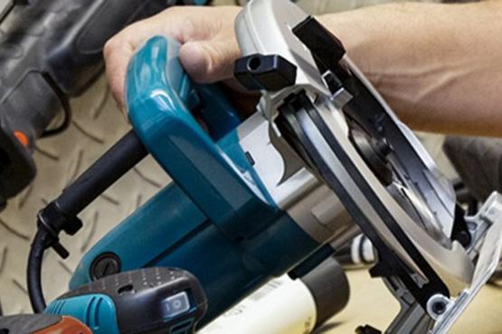 How to select and use a circular saw for DIY projects