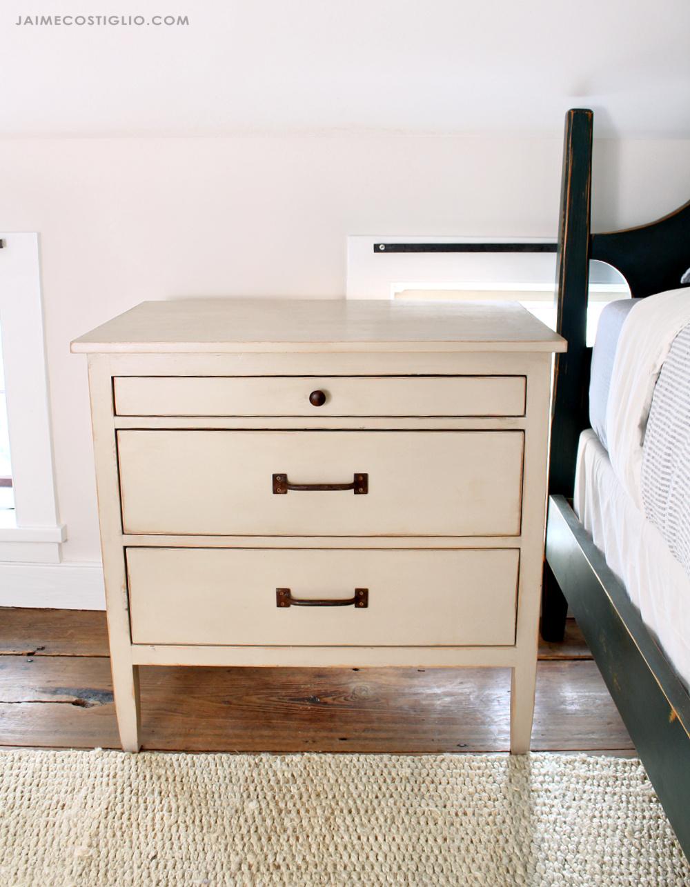 3-drawer-nightstand-1