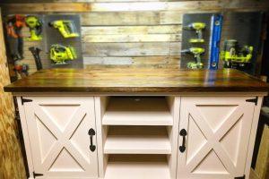 Leonard Media Console