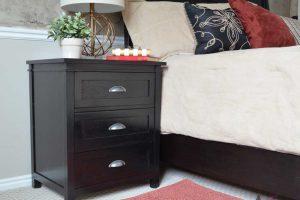 Classic 3 Drawer Nightstand