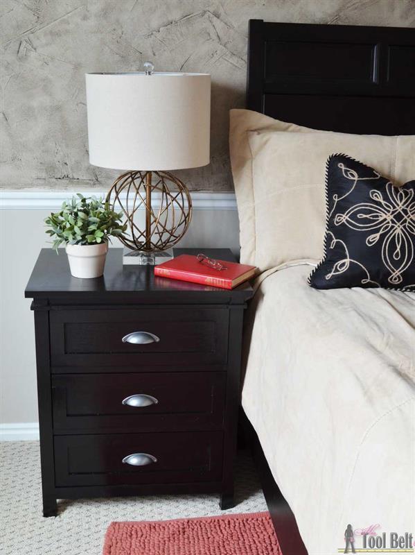 3-drawer-nightstand-front-view