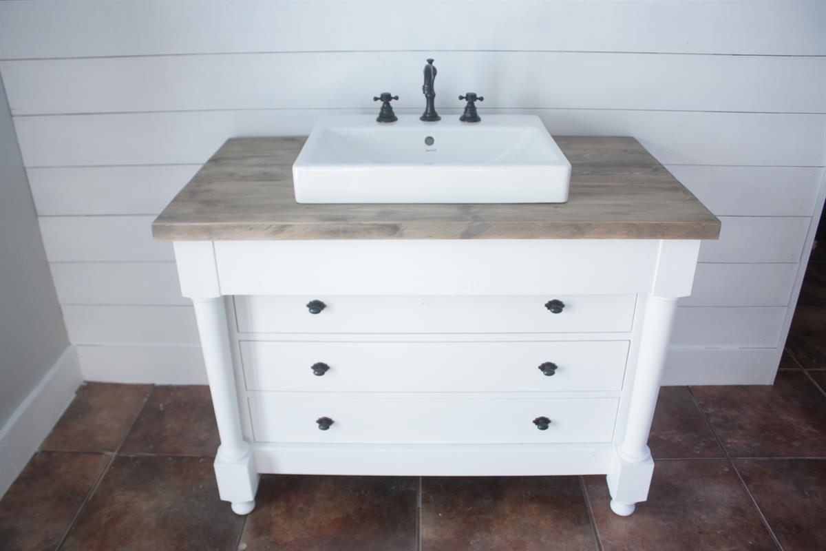 Bathroom vanity BS (1 of 1)