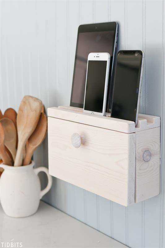 diy-charging-station-35