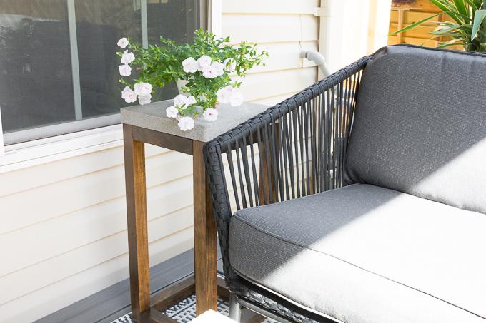 DIY Concrete Paver Side Table-11