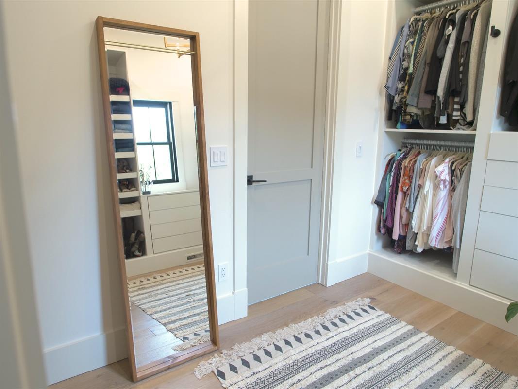 DIY Full Length Mirror Tutorial - Rogue Engineer 1