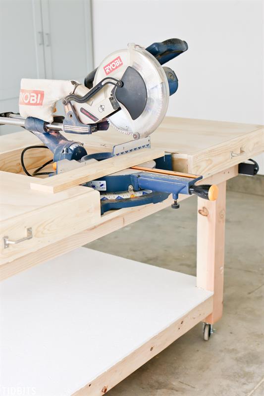 diy-shop-worktable-42