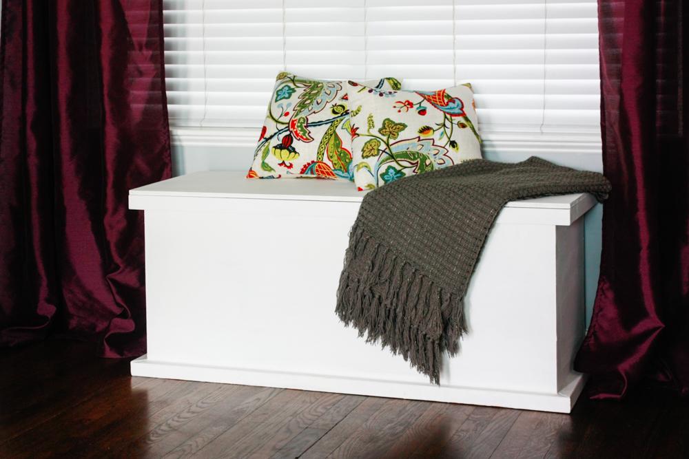 DIY Storage Chest by Amber Oliver-18