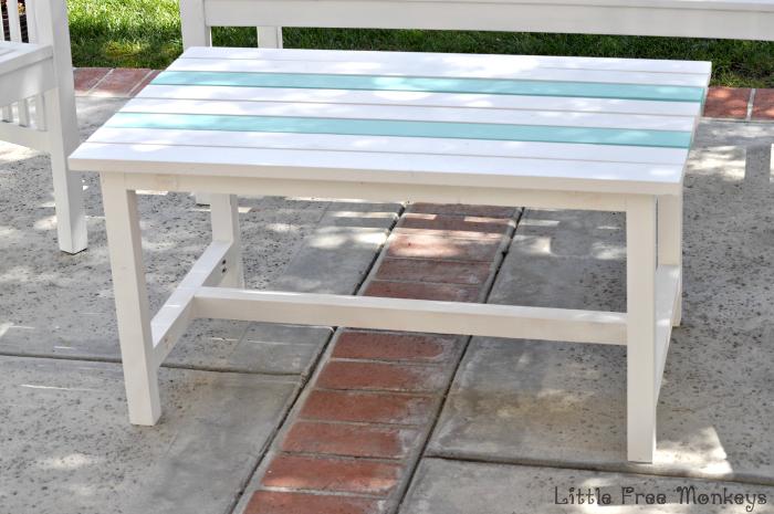 diy-outdoor-coffee-table-final