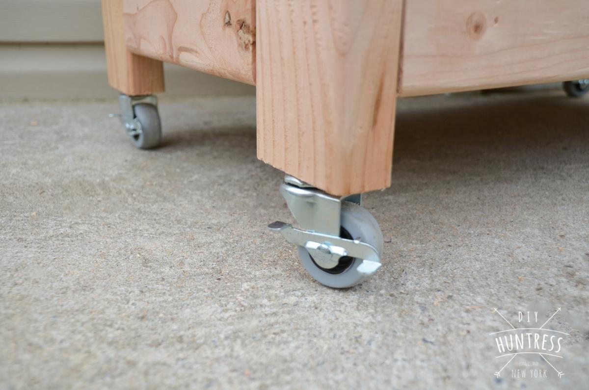 diy_huntress_mobile_workbench-7