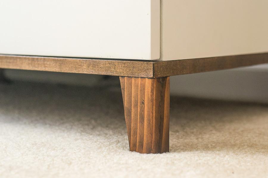 dsc_0237west-elm-knockoff-media-table-for-kreg