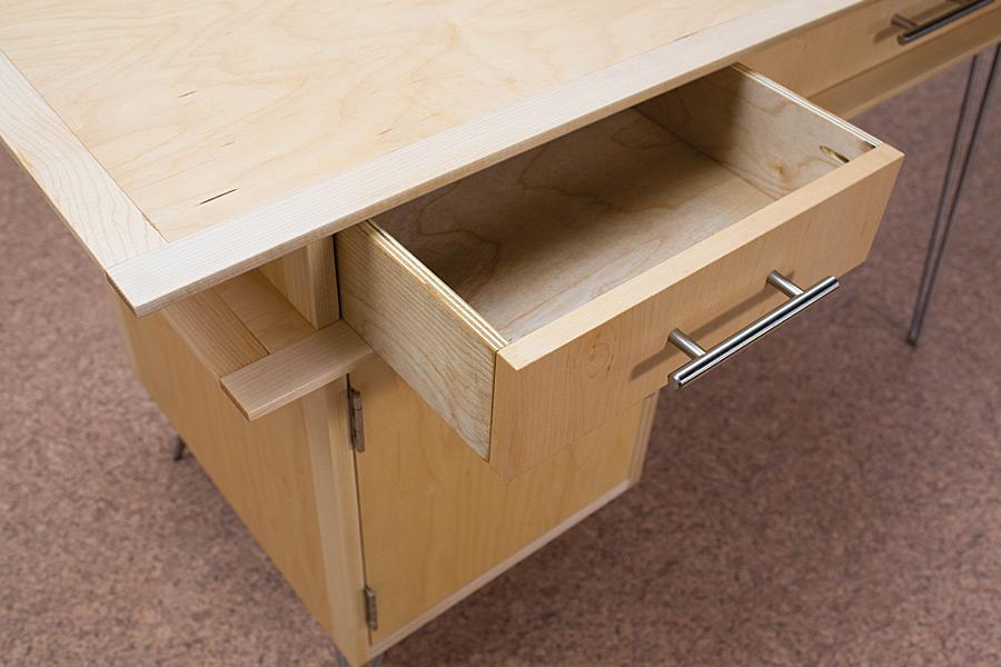 desk-pic-2
