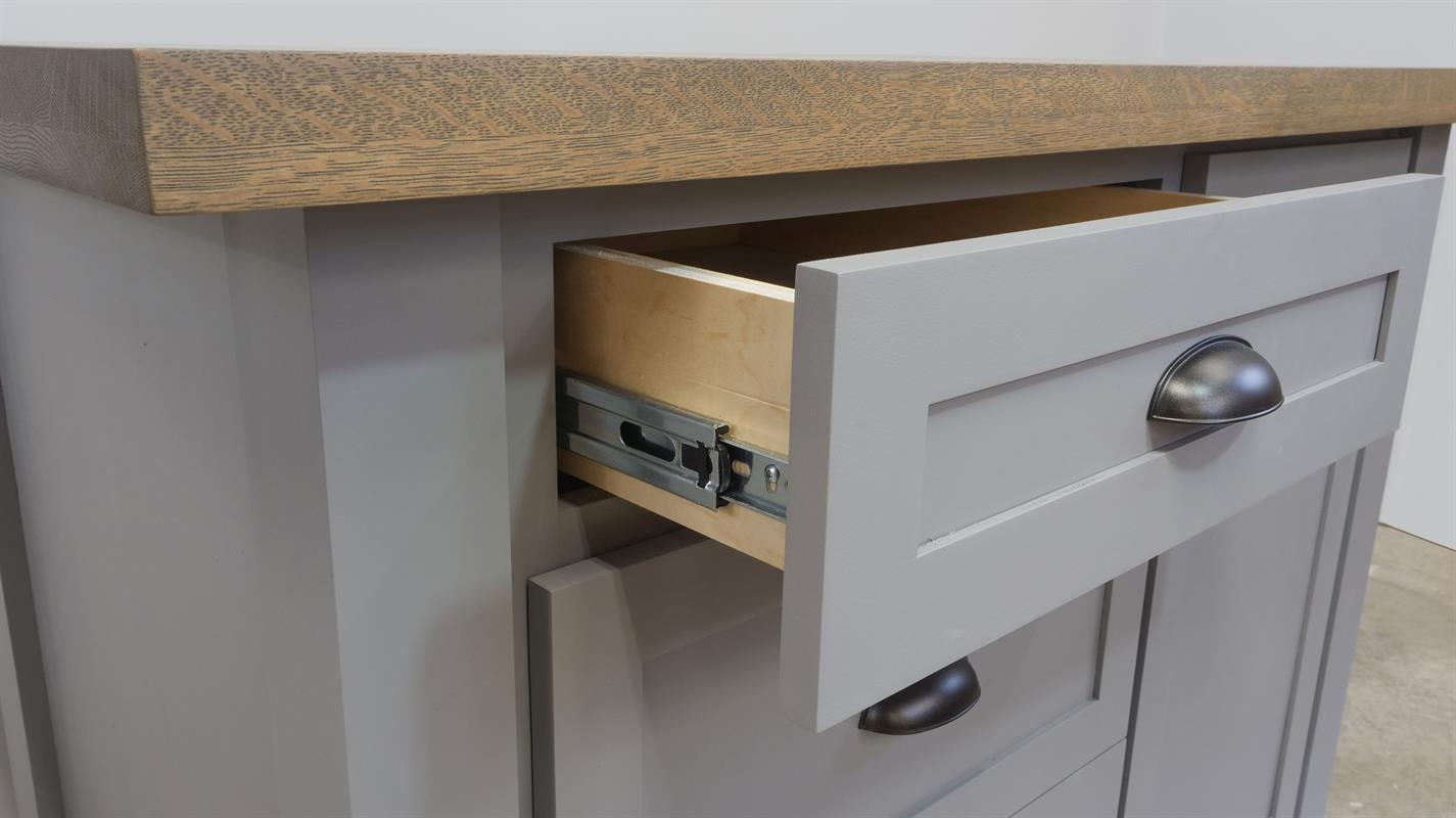 farmhouse-kitchen-island-utensile-drawer_edited
