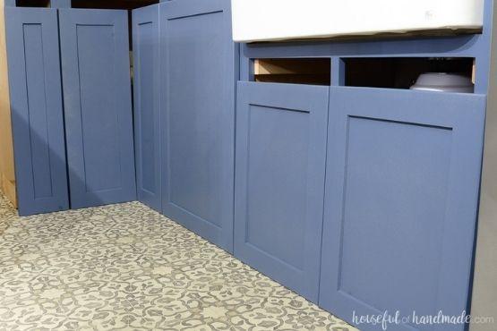 How To Make Cabinet Doors With a Router Table – Free Project Plan