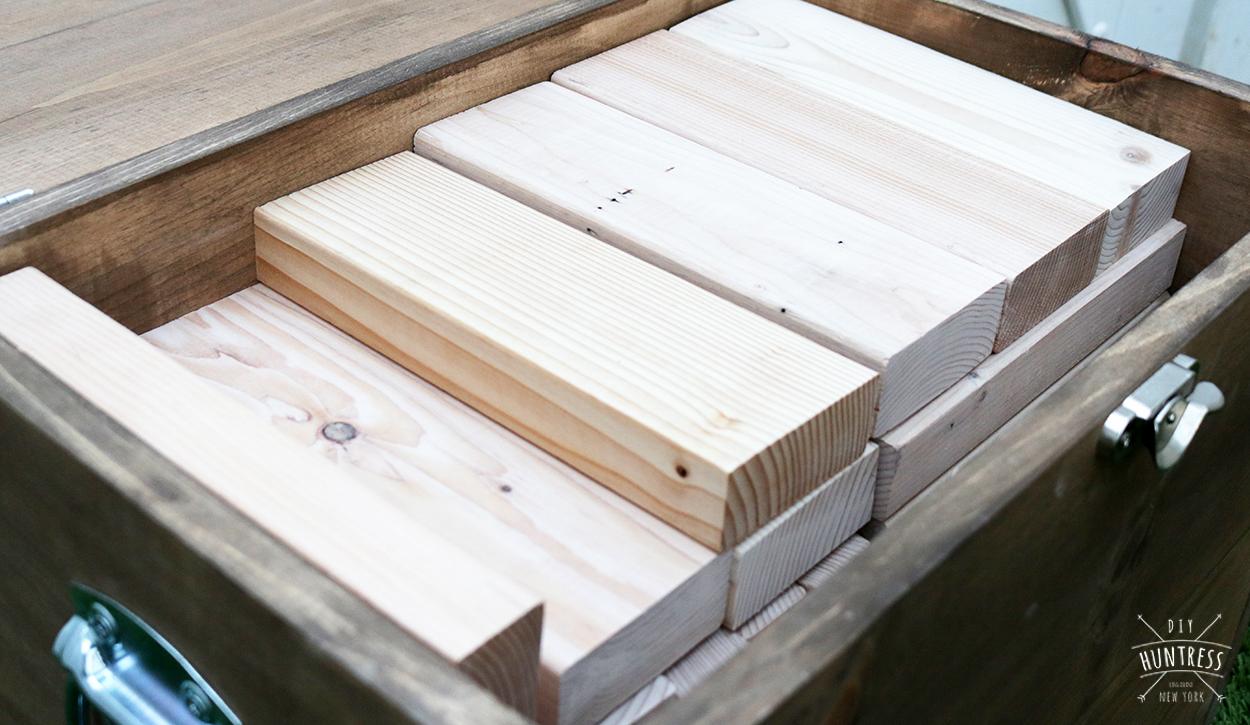 giant-jenga-with-mobile-carrying-case-4