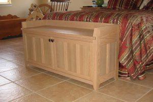 Craftsman Style Storage Bench