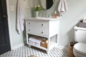Vintage Style Bathroom Vanity