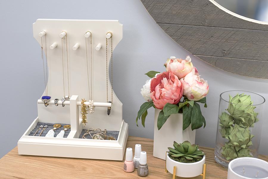 Jewelry Storage 01
