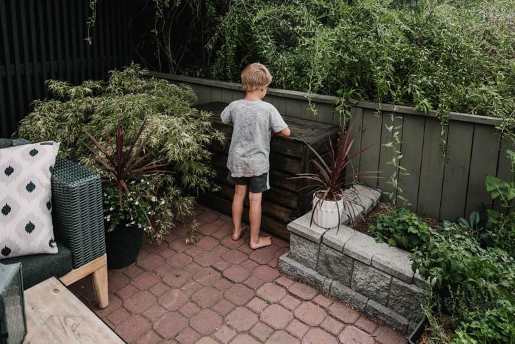 kreg-outdoor-toy-storage-8