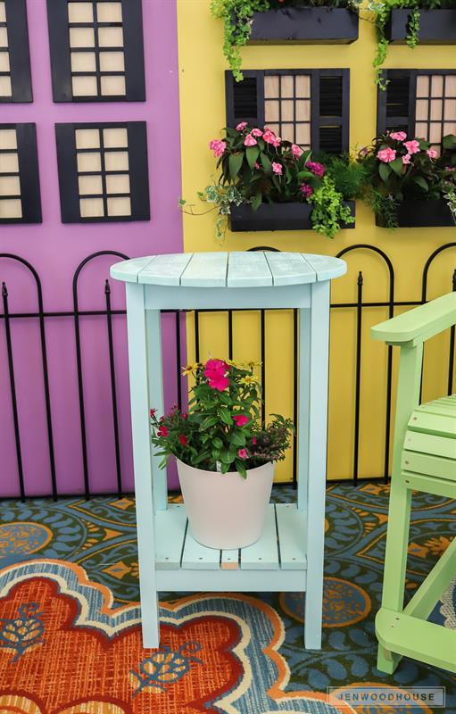 kreg-booth-side-table-2