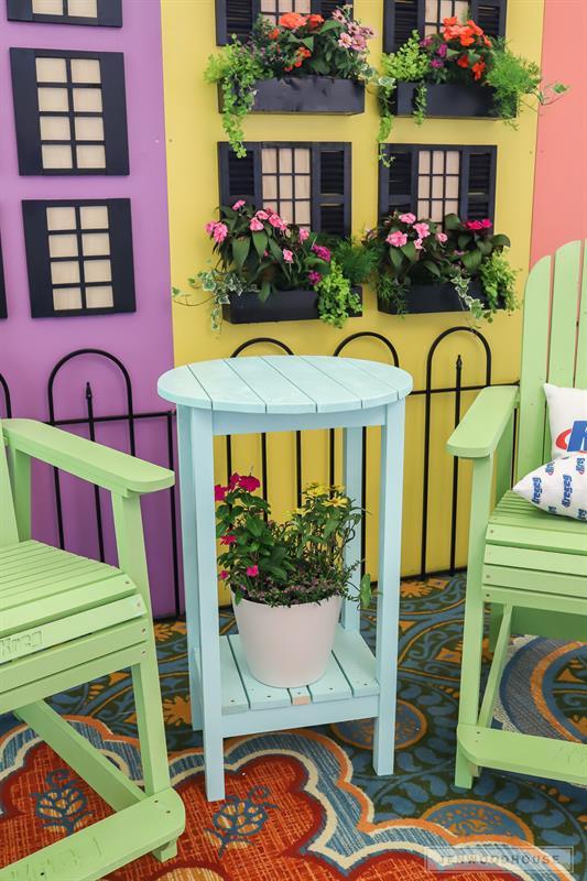 kreg-booth-side-table-3