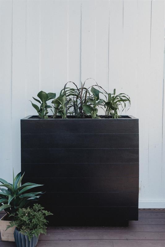 modeen-outdoor-large-planter