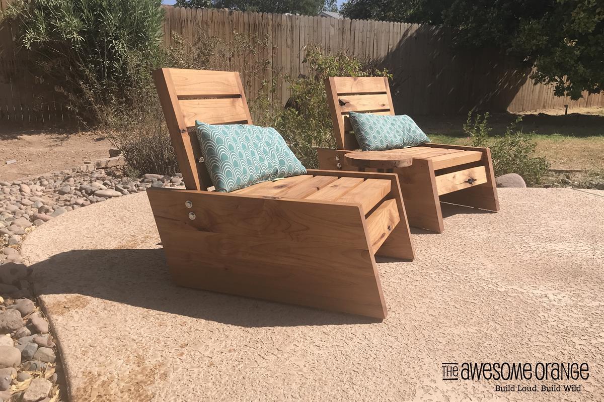 modern-deck-chairs-staged-3