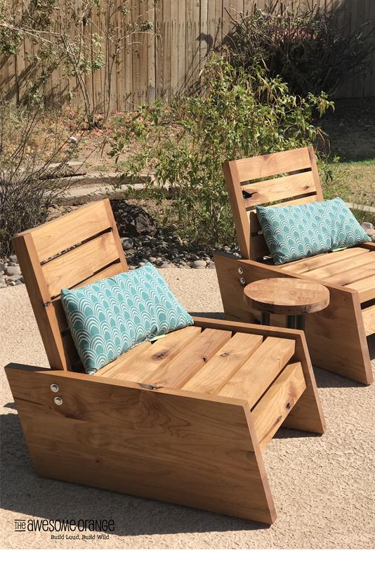 modern-deck-chairs-staged-4