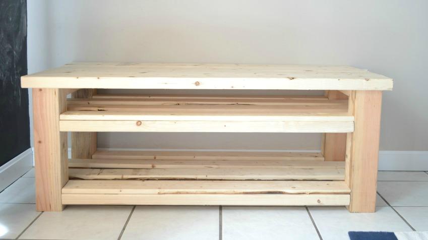 mudroom-shoe-storage