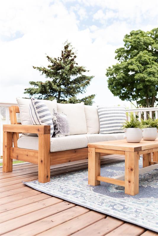 outdoor-furniture-3812
