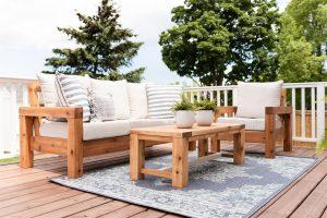 DIY Outdoor Sofa – Build a Modern Outdoor Sofa