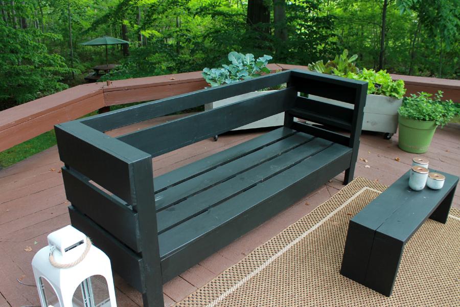 outdoor-furniture-bench-coffee-table
