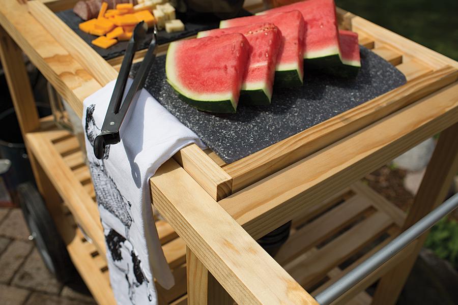 patio-serving-station-pic-2