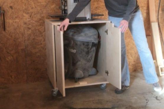 Simple Mobile Tool Stand