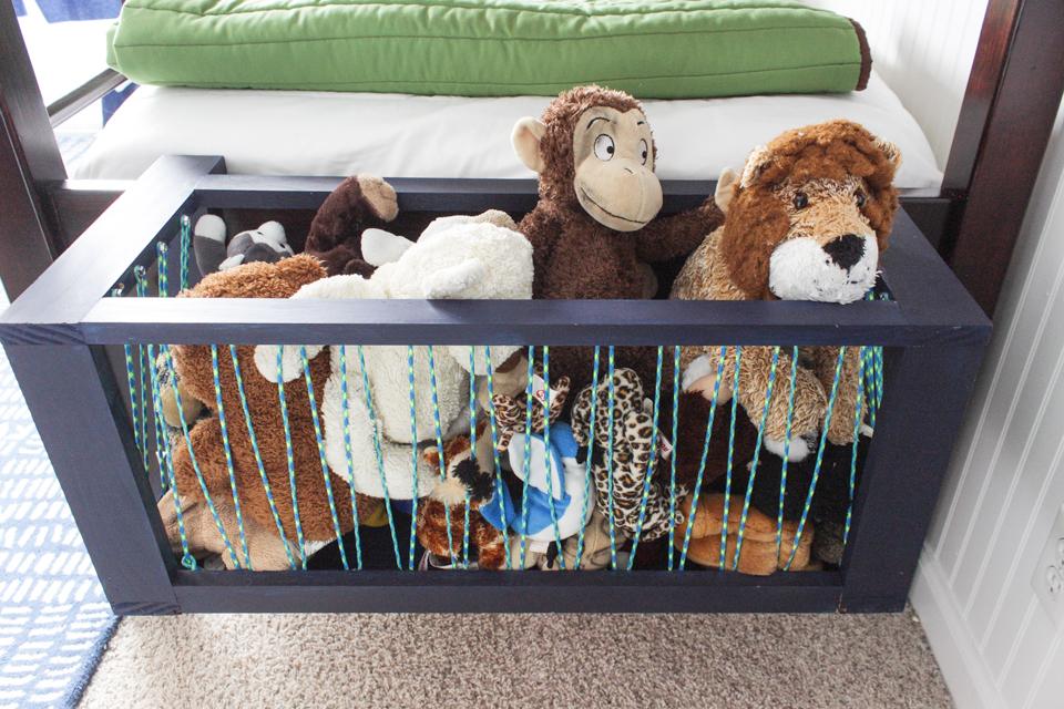 stuffedanimalcorral7