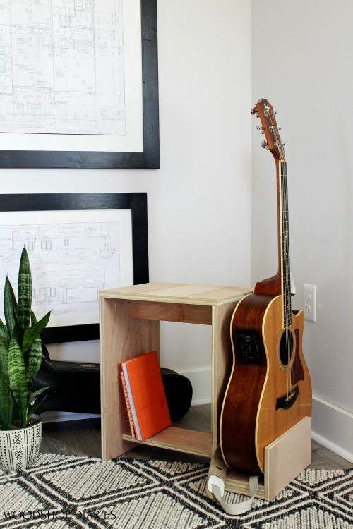 vertical-diy-guitar-stand-stool-small