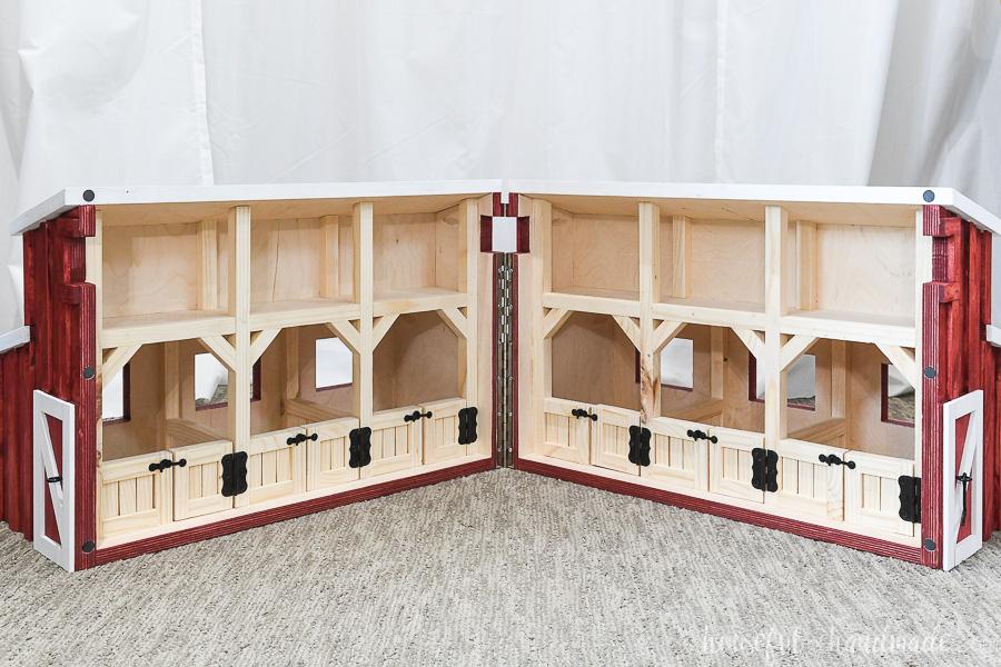 barn-dollhouse-buildsomething-1