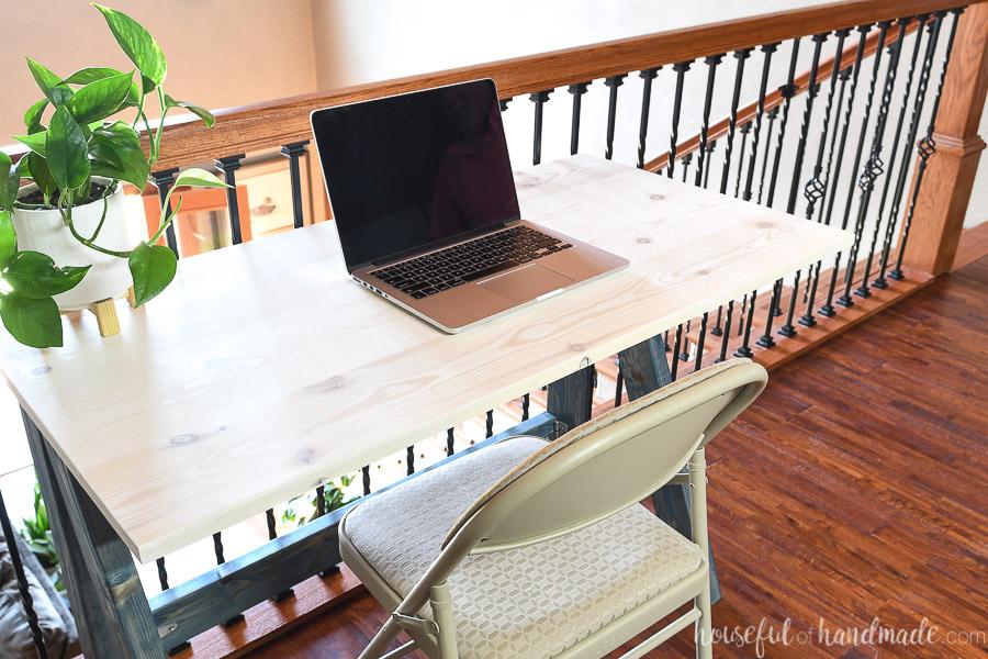 easy-folding-desk-2
