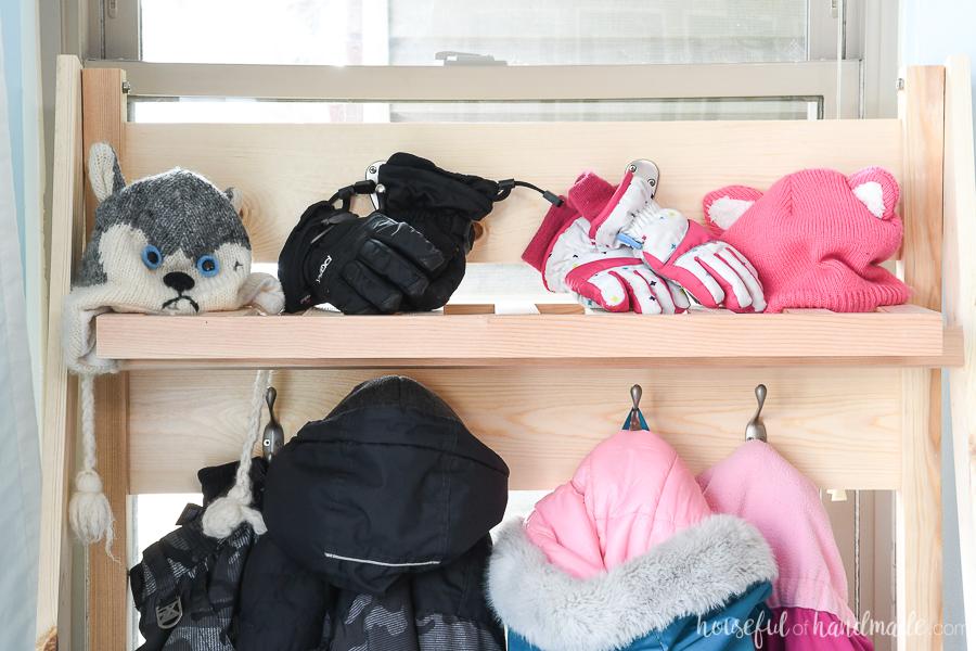 fold-away-mudroom-3