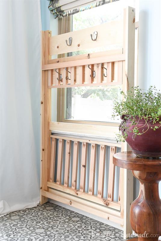 fold-away-mudroom-4
