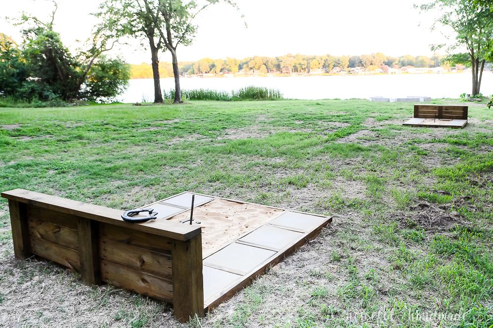 horseshoe-pit-buildsomething-2