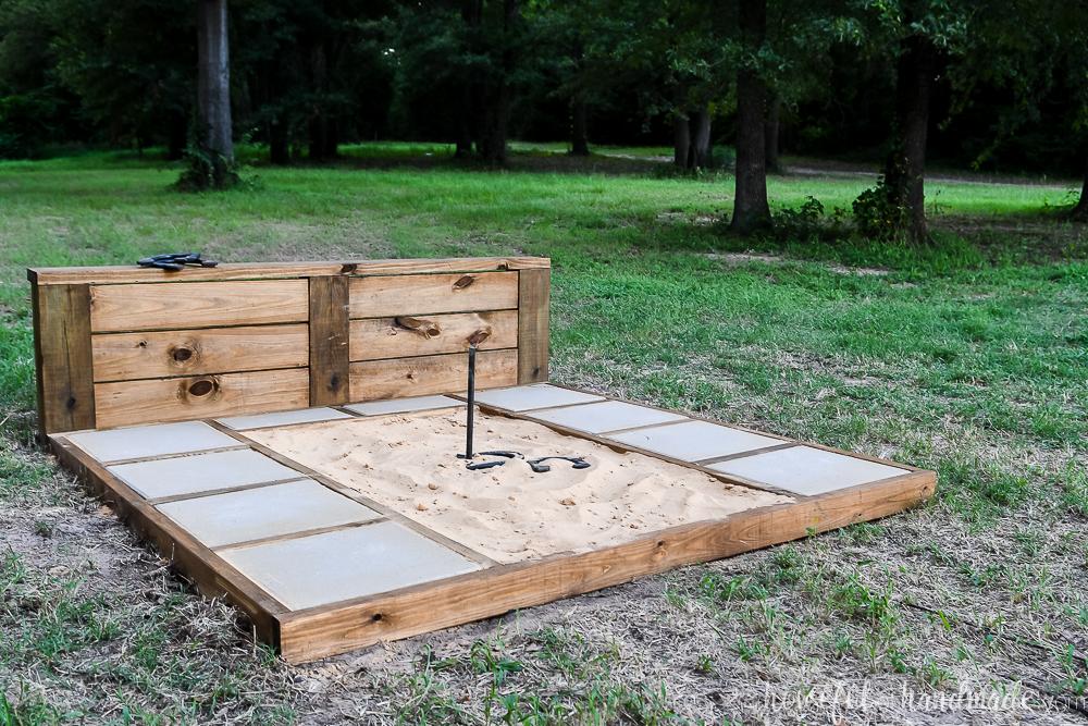 horseshoe-pit-buildsomething-4