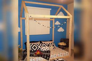House Bed (twin mattress)