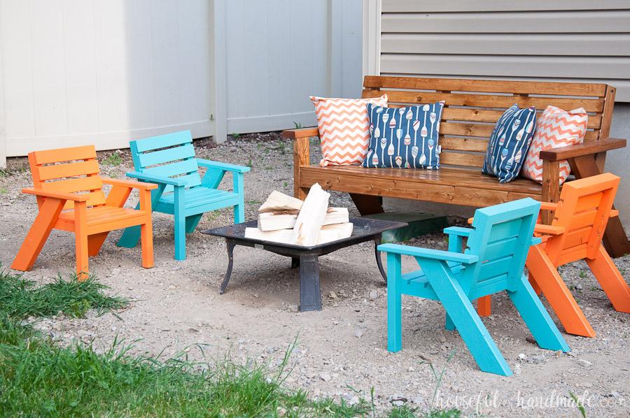 kids-slatted-outdoor-chairs-5