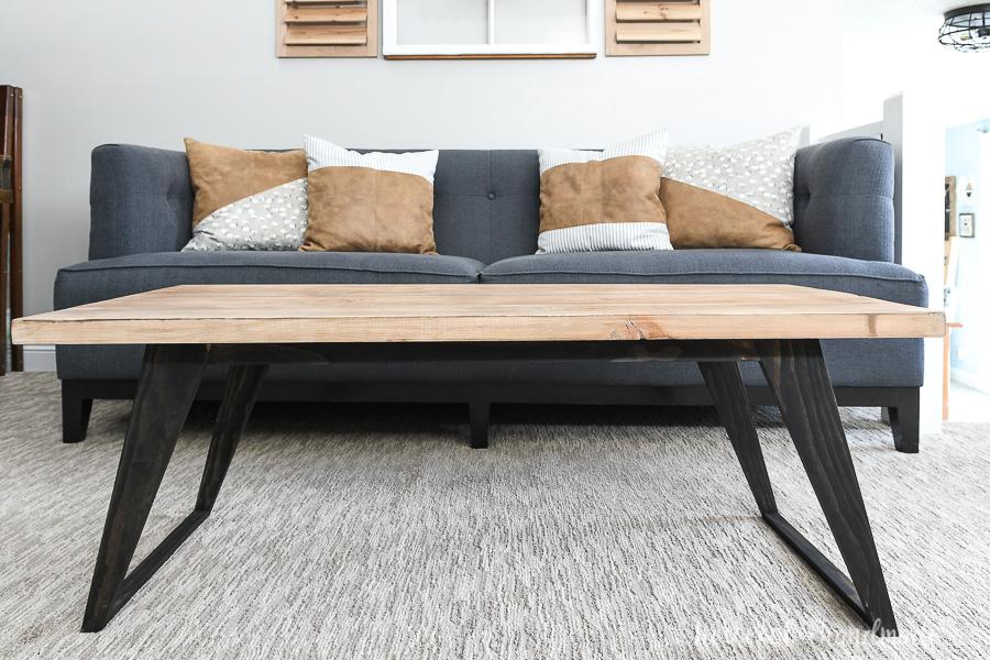 modern-coffee-table-buildsomething-1